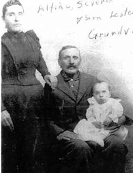 Catherine Alfina, Severine & Lester Grundvig